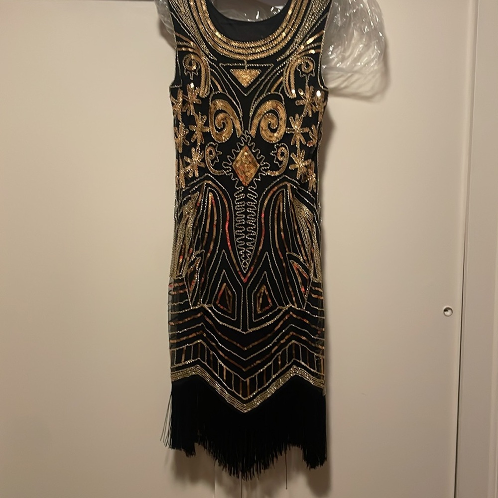 Elegant Black and Gold Embellished Dress 20s Flapper style Medium Great Gatsby